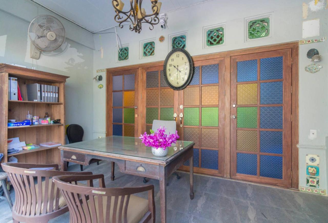 Bed At Beach Hostel Phuket Exterior foto